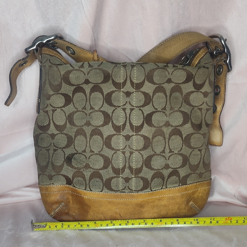 Elegant Brown and Tan Shoulder Bag